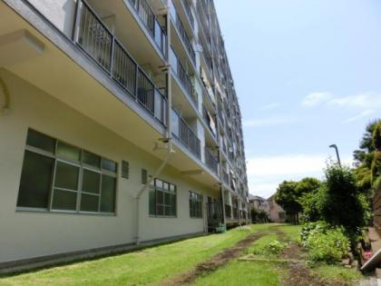 二俣川住宅の画像1枚目（外観、エントランス、前面の通り等）