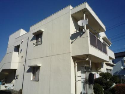 コーポ瀬谷の画像1枚目（外観、エントランス、前面の通り等）