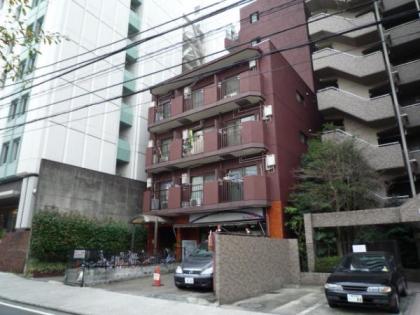 セザール第３伊勢佐木町の画像1枚目（外観、エントランス、前面の通り等）