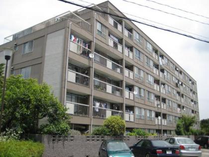 希望ヶ丘第１コーポラスＡ棟の画像1枚目（外観、エントランス、前面の通り等）