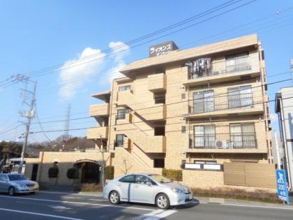 ライオンズマンション鶴ヶ峰第２の画像1枚目（外観、エントランス、前面の通り等）