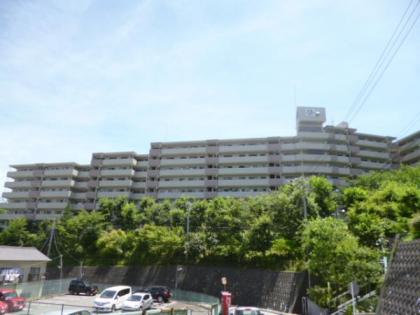 ルネ戸塚弥生台の画像1枚目（外観、エントランス、前面の通り等）