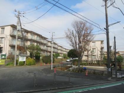 希望ヶ丘グリーンハイツの画像1枚目（外観、エントランス、前面の通り等）