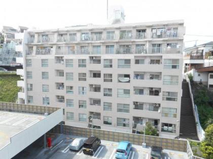 鶴ヶ峰ダイカンプラザの画像1枚目（外観、エントランス、前面の通り等）