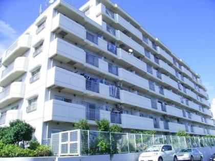 ニックハイム保土ヶ谷第５の画像1枚目（外観、エントランス、前面の通り等）