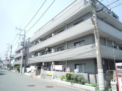 ビッグヴァン横浜瀬谷東館の画像1枚目（外観、エントランス、前面の通り等）