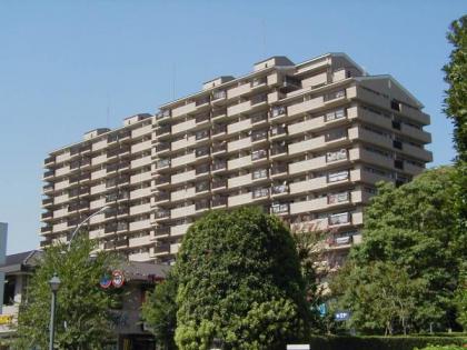 サンステージ緑園都市西の街１番館の画像1枚目（外観、エントランス、前面の通り等）