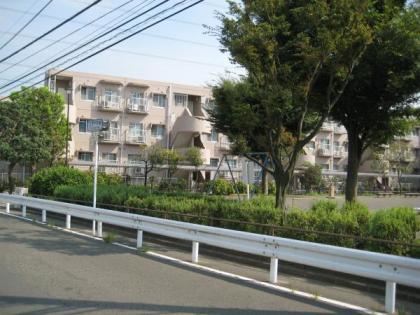 藤和ライブタウン希望ヶ丘の画像1枚目（外観、エントランス、前面の通り等）