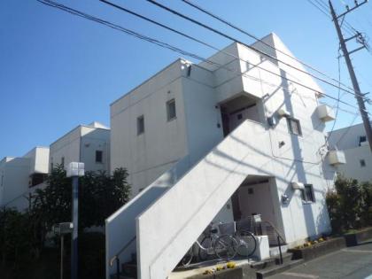 コーポ瀬谷７号棟の画像1枚目（外観、エントランス、前面の通り等）