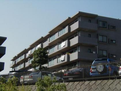 東建ニューハイツ緑園都市弐番館の画像1枚目（外観、エントランス、前面の通り等）