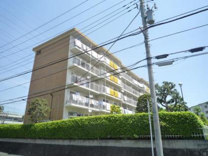 グリーンハイムいずみ野２９号棟の画像1枚目（外観、エントランス、前面の通り等）